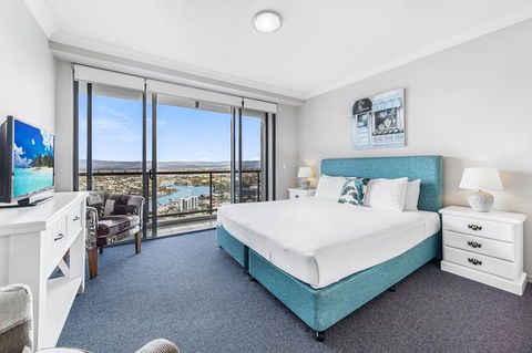 Holiday Holiday Chevron Renaissance Apartments - Accommodation Cooktown 12
