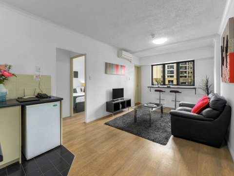Central Brunswick Apartment Hotel - Accommodation Cooktown 7