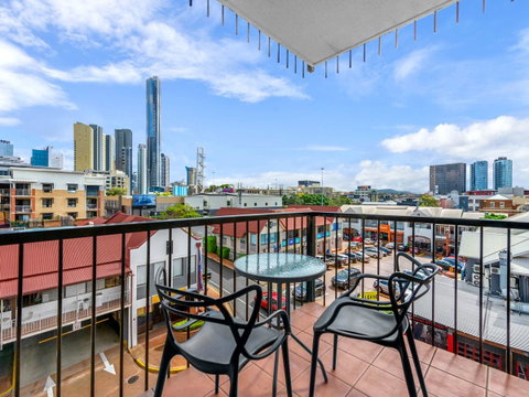 Central Brunswick Apartment Hotel - Accommodation Cooktown 6