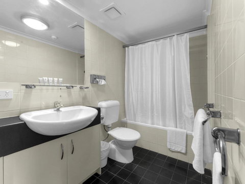 Central Brunswick Apartment Hotel - Accommodation Cooktown 23