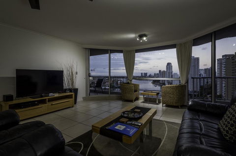 Moorings On Cavill Surfers Paradise - Accommodation Cooktown 4