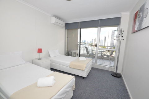 Moorings On Cavill Surfers Paradise - Accommodation Cooktown 18