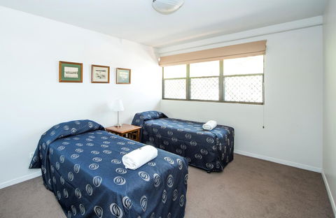 The Oasis Apartments - Accommodation Cooktown 14