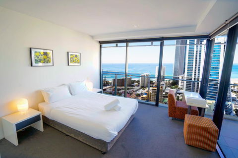 Circle On Cavill Surfers Paradise Apartments-Holiday Paradise - Accommodation Cooktown 9