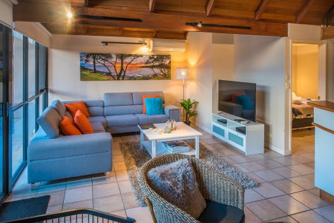 Whalers Cove Villas - Accommodation Cooktown 3