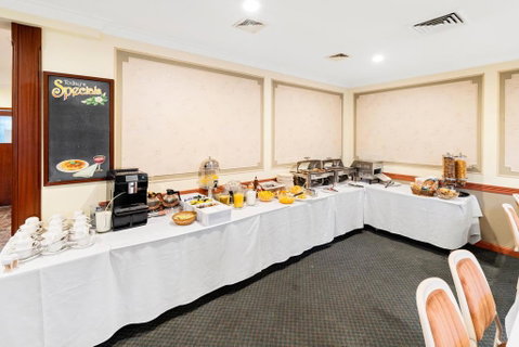 WM Hotel Bankstown - Accommodation Cooktown 3