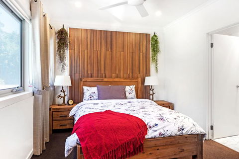 Woody Lifestyle One Bedroom Apartment - Accommodation Cooktown 3