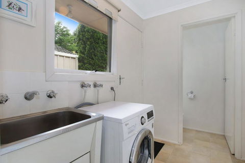 Woody's - In Central Bright - Accommodation Cooktown 3