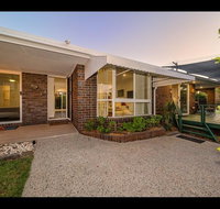 Woorim Secluded Palms Cottage - Accommodation Cooktown