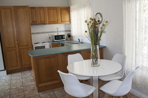 Wypinga B&B - Pet Friendly - Accommodation Cooktown 2