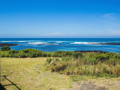 WYTONIA 1 - Accommodation Cooktown 1