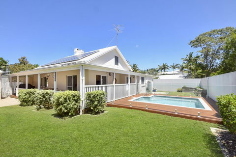 Wyuna Drive - Accommodation Cooktown 1