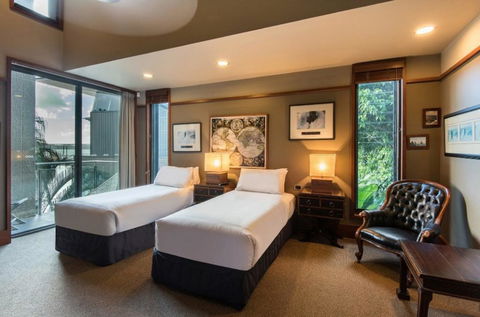 Yacht Club 19 Villa Bijou De Mer Ocean Front Private Pool 2 Buggies - Accommodation Cooktown 0