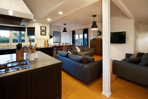 York House Daylesford - Accommodation Cooktown 2