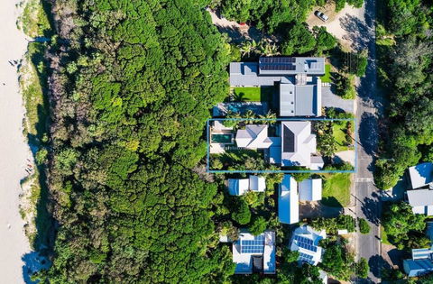 Your Luxury Escape - Barefoot At Tallows - Accommodation Cooktown 1