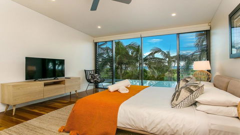 Your Luxury Escape - Kiah 11 Beach House Ocean Views - Accommodation Cooktown 1
