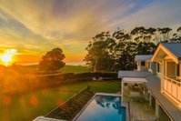 Your Luxury Escape - Trig Point