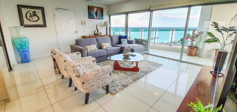 ZEN BY THE WATER - Darwin Premier Retreat - Accommodation Cooktown 0