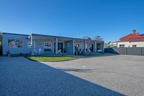 Zoo Villas : Villa Zebra - Central Wynyard - Accommodation Cooktown 2