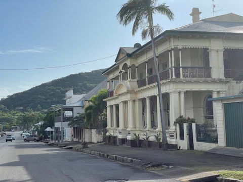 122 On Charlotte - Accommodation Cooktown 2