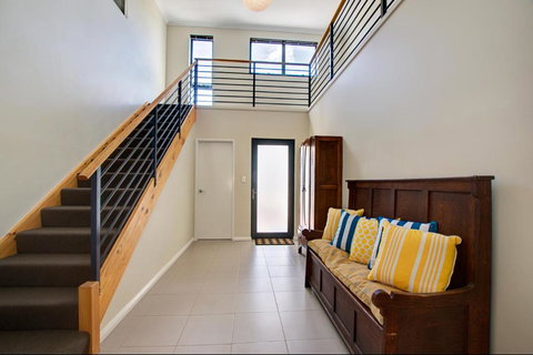 A Little Luxury In Town - Accommodation Cooktown 4