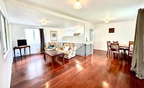 A Comfortable House Close To Westfield - Accommodation Cooktown 1