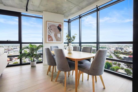 A Comfortable Stay Awaits You In Southbank - Accommodation Cooktown 3