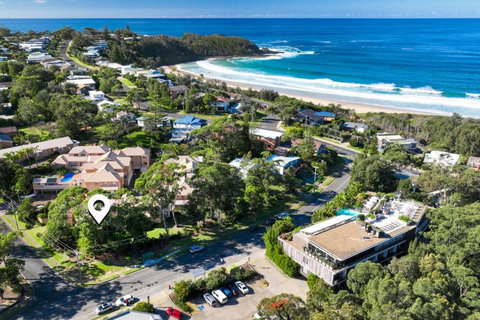 A Little Jewel By The Sea - Accommodation Cooktown 2