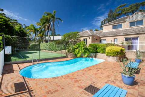 A Little Jewel By The Sea - Accommodation Cooktown 1