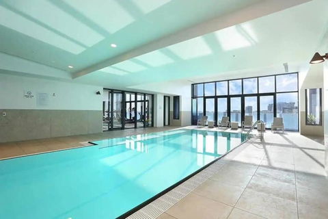 A Modern & Cozy 2BR Apartment With City Views - Accommodation Cooktown 2