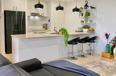 A Peaceful Private Home Away From Home In Pacific Pines - Accommodation Cooktown 2