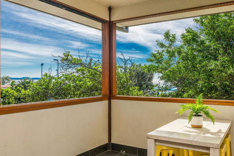 A Perfect Stay - Quiksilver Apartments The Wreck - Accommodation Cooktown 3