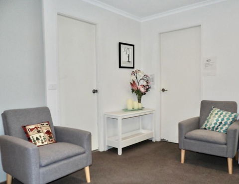 Aalen Lakeview Studio - Accommodation Cooktown 3