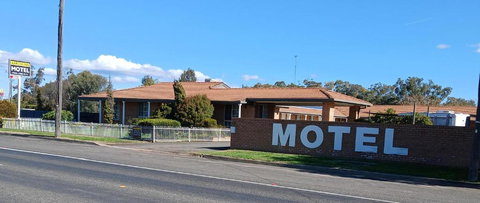 Aaron Inn Motel - Accommodation Cooktown 0