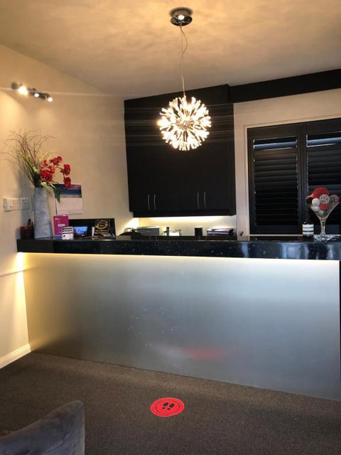 Abbotsleigh Motor Inn - Accommodation Cooktown 2