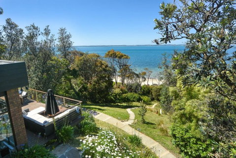 Absolute Beachfront - Accommodation Cooktown 0