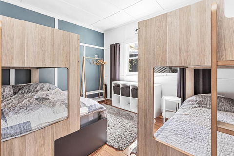 Absolute Beachfront Views Apollo Bay - Accommodation Cooktown 4