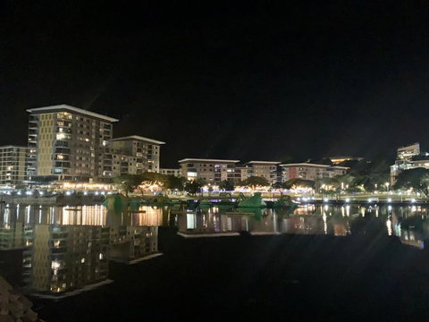 Absolute Waterfront Darwin - 1 Bedroom Apartments Over The Water - Accommodation Cooktown 1