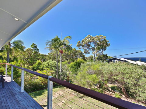 Acacia Cottage At Hyams Beach - Accommodation Cooktown 0