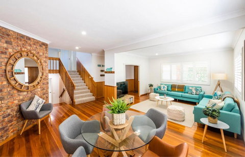 Acacia Shores - Waterfront - Accommodation Cooktown 3