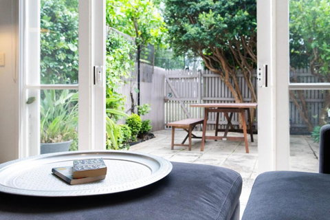 Ace Your Stay - Pool, Gym & Tennis In One Place! - Accommodation Cooktown 1