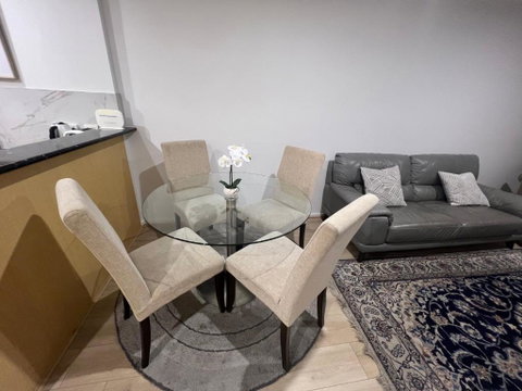 ADELAIDE CBD APARTMENT - 3BR, 2BATH & CARPARK - Accommodation Cooktown 4