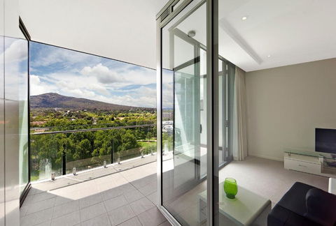 AAC Apartments - Manhattan - Accommodation Cooktown 3