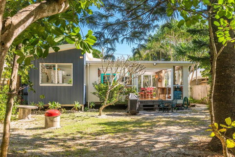 A Perfect Stay - Beachcombers Cottage - Accommodation Cooktown 0