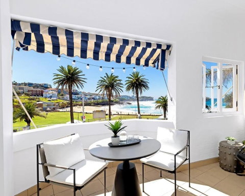 Absolute Seafront Bronte - Accommodation Cooktown 1