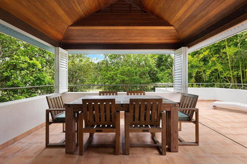 A Perfect Stay - Clarkes Beach Villa - Accommodation Cooktown 4