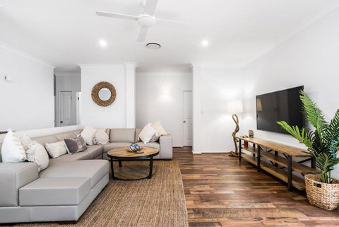 A Perfect Stay - Julian Rocks House - Accommodation Cooktown 4