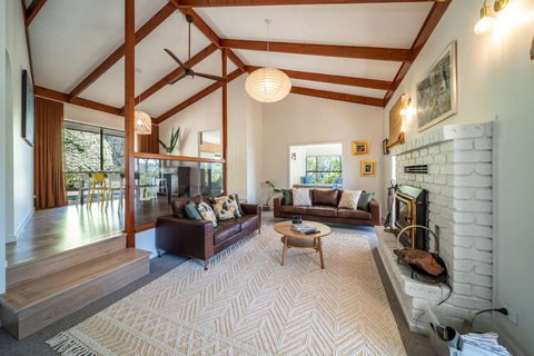 Adelaide Hills Retreat - Surrounded By Nature - Accommodation Cooktown 3