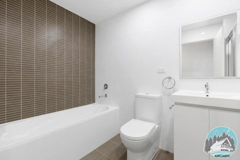 Aircabin - Mascot - Near Airport - 2 Beds Apt - Accommodation Cooktown 3