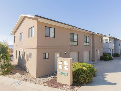 Alaska 8 Poley Cow Lane - Accommodation Cooktown 0